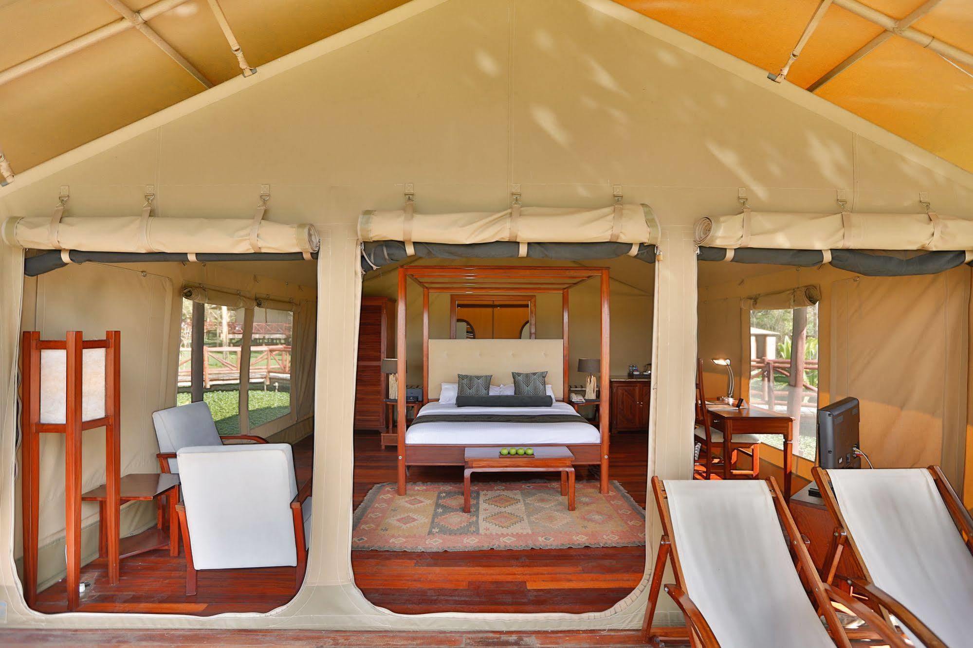 Hotel Kiboko Luxury Camp à Naivasha Extérieur photo